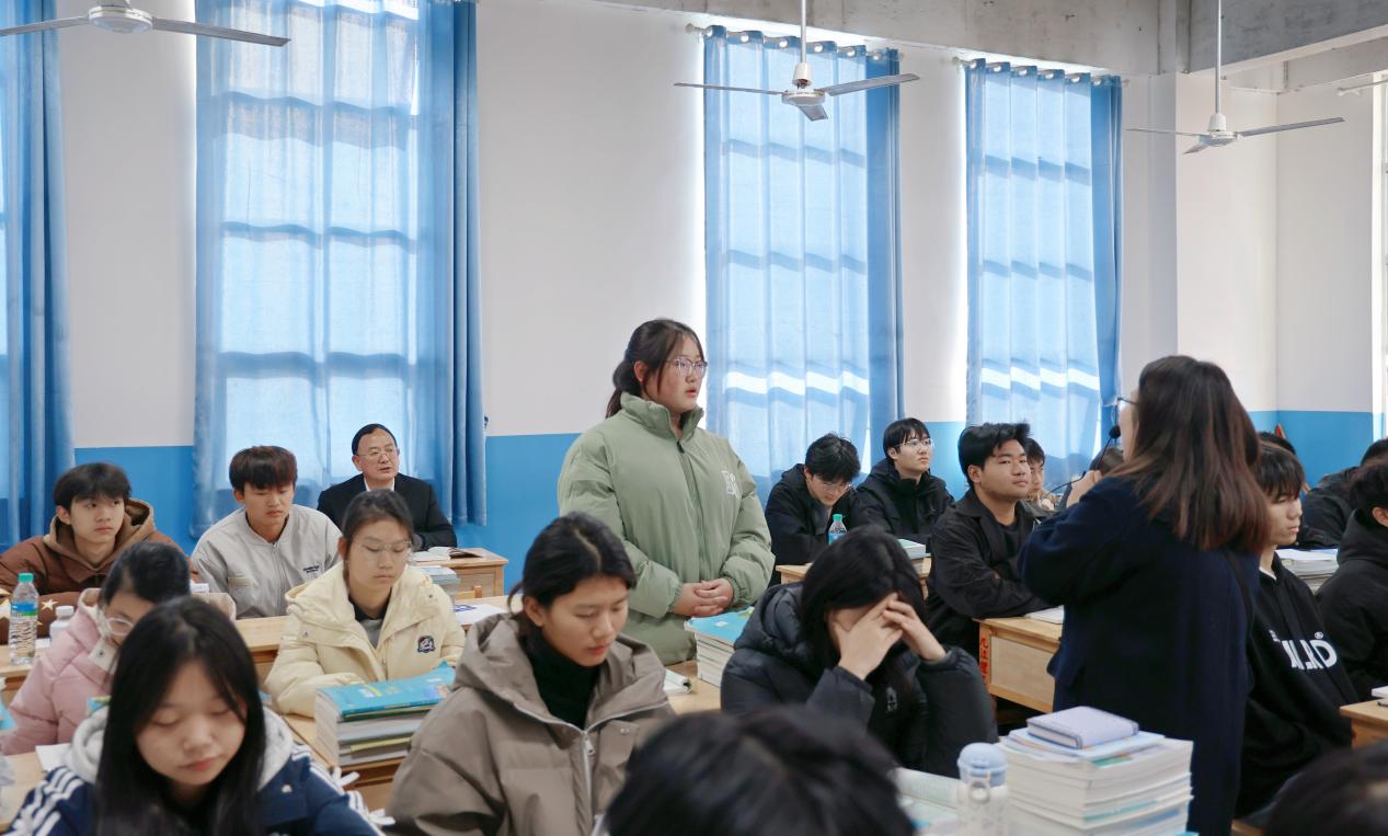 d8aac9607a5796466f492c4e54e0e31